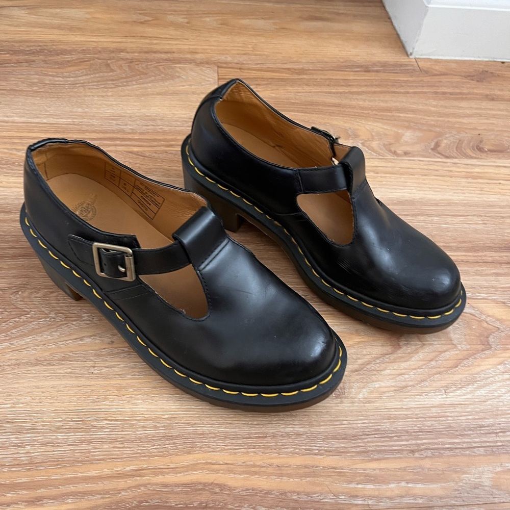 Rare! Dr. Martens “Sophia” Mary Jane size 8